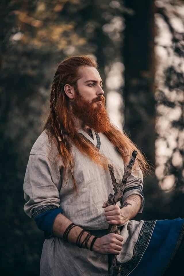 Loose Updo Viking Hairstyles men