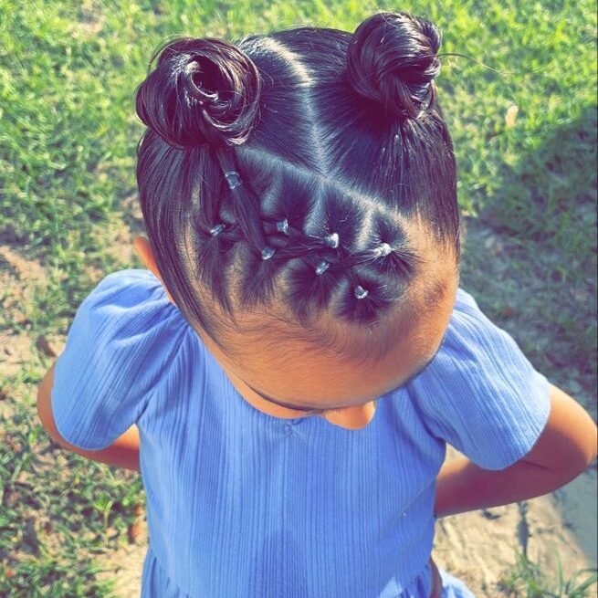 Cute double buns with bubble bands