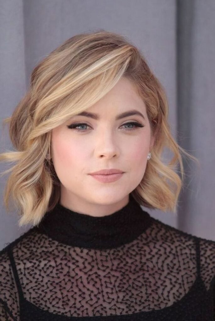 https://voguehairstyle.com/12-side-part-hair-cut/